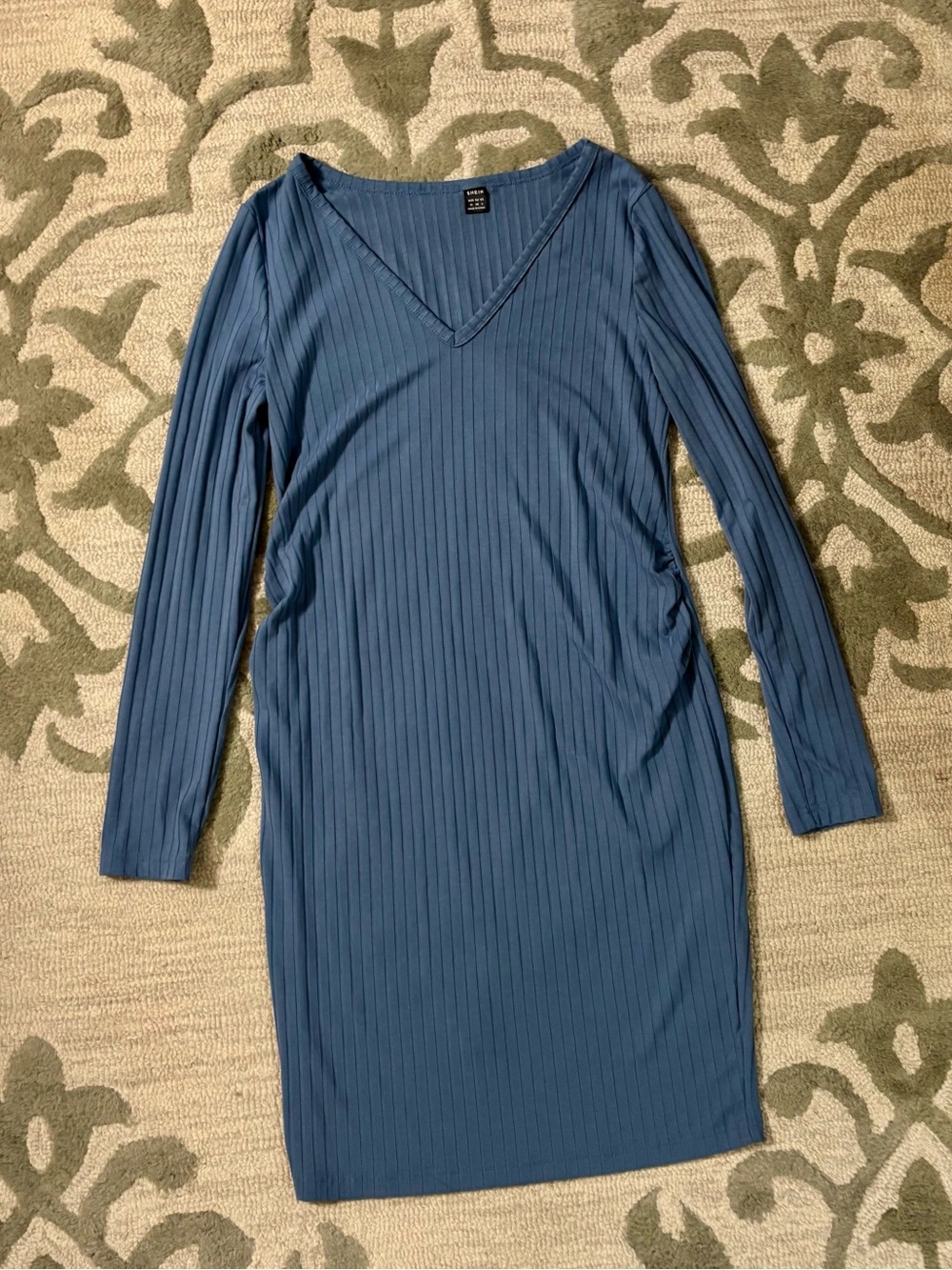 SHEIN Ribbed V-Neck Long Sleeve Midi Maternity Dress in Blue